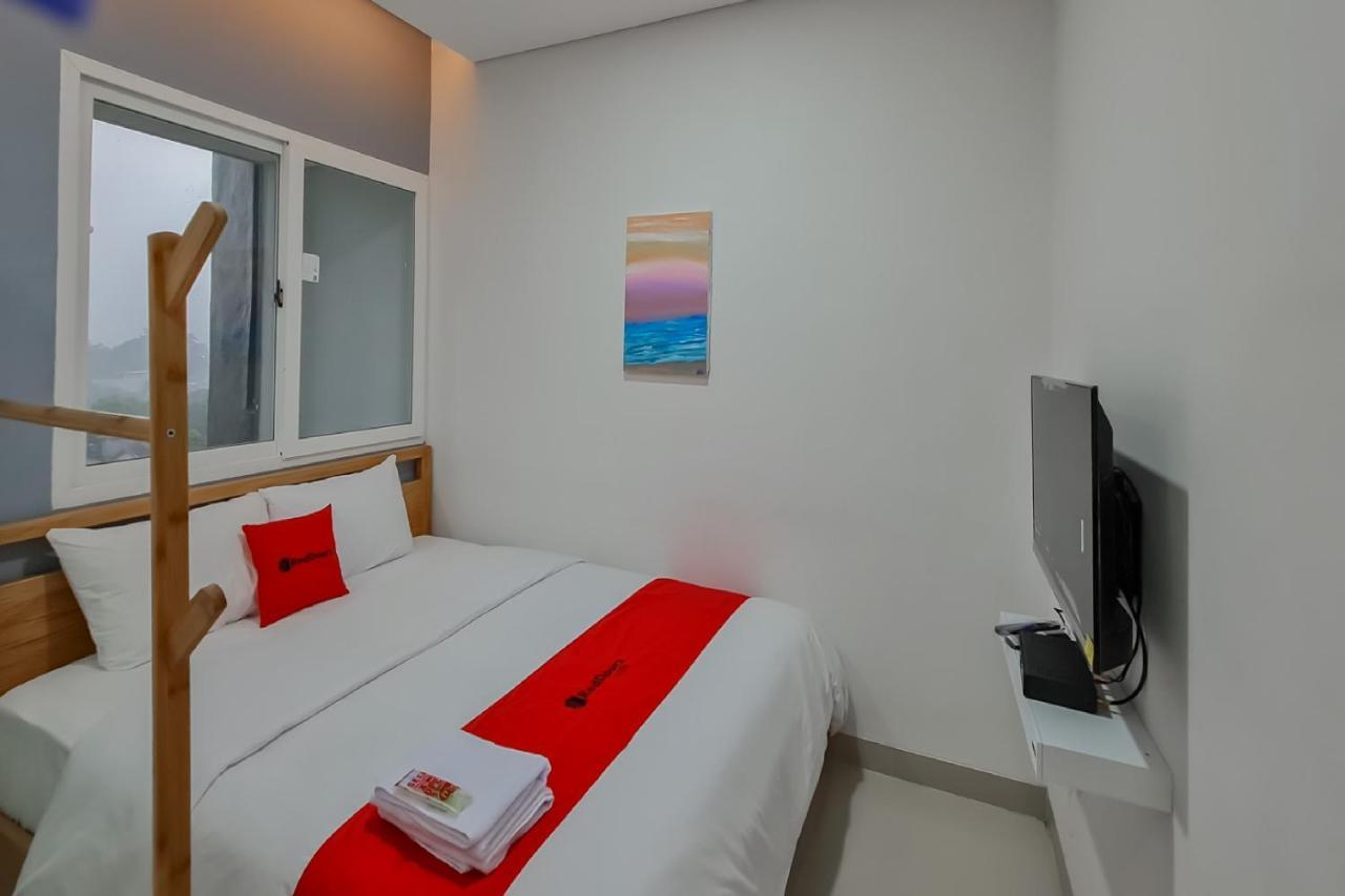 Reddoorz Plus @ Batutulis Bogor Exteriör bild